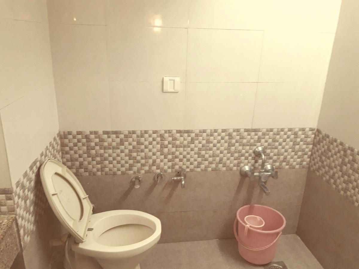 Hotel Bluehill Bhavnagar Exterior photo